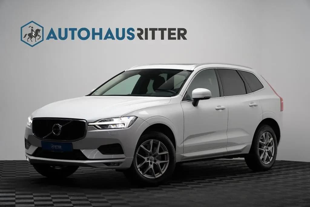 Main__Slider__Photo:Volvo XC60 B4 D AWD MomentumPro R-Kamera H&K PANO DAB 12/2020-0