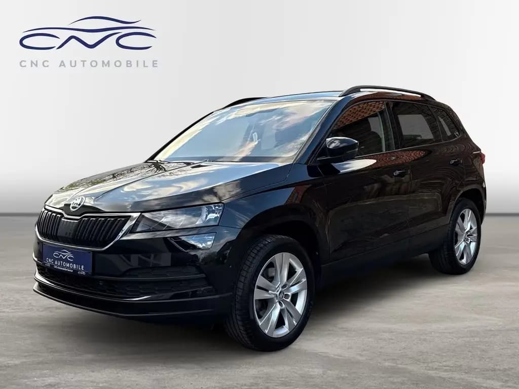 Main__Slider__Photo:Skoda Karoq DSG Style 4x4 Digital/ACC/SideASS/TravelAS 03/2022-0