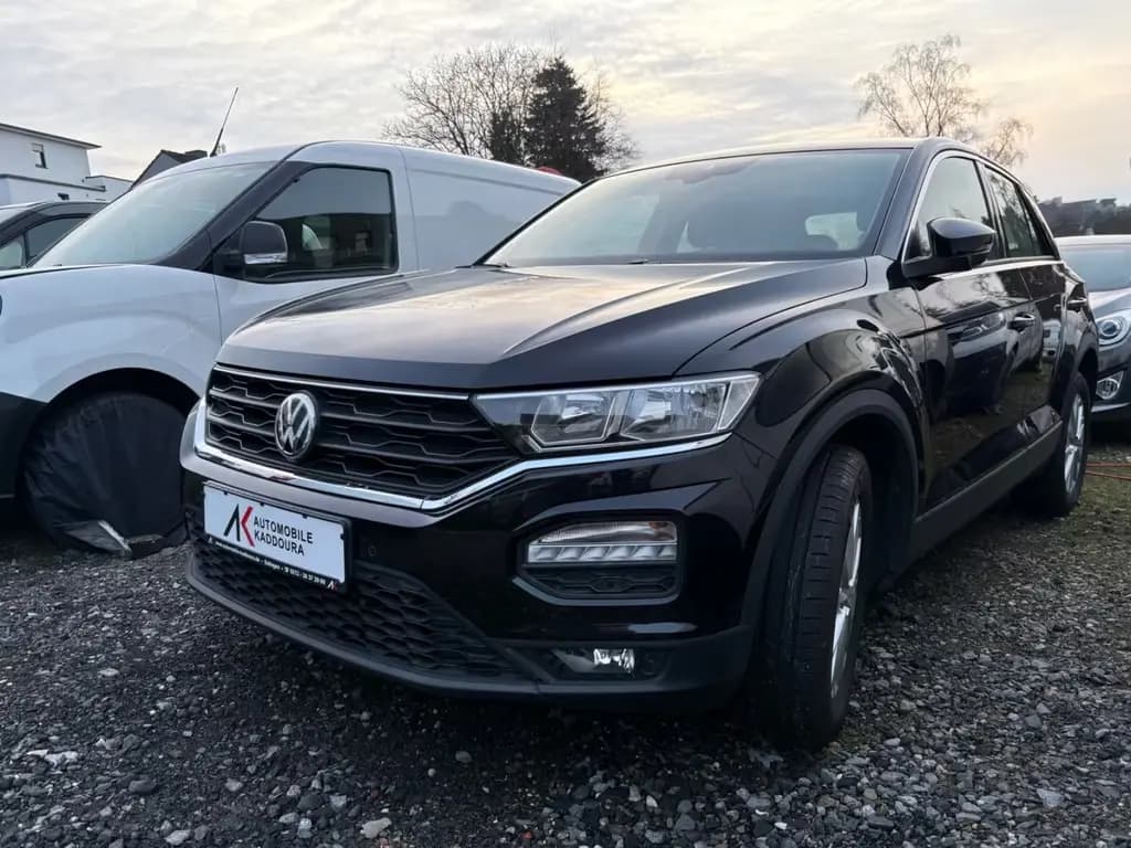 Main__Slider__Photo:Volkswagen T-Roc Apple Carplay Android Auto PDC vorn+hinten 02/2018-0