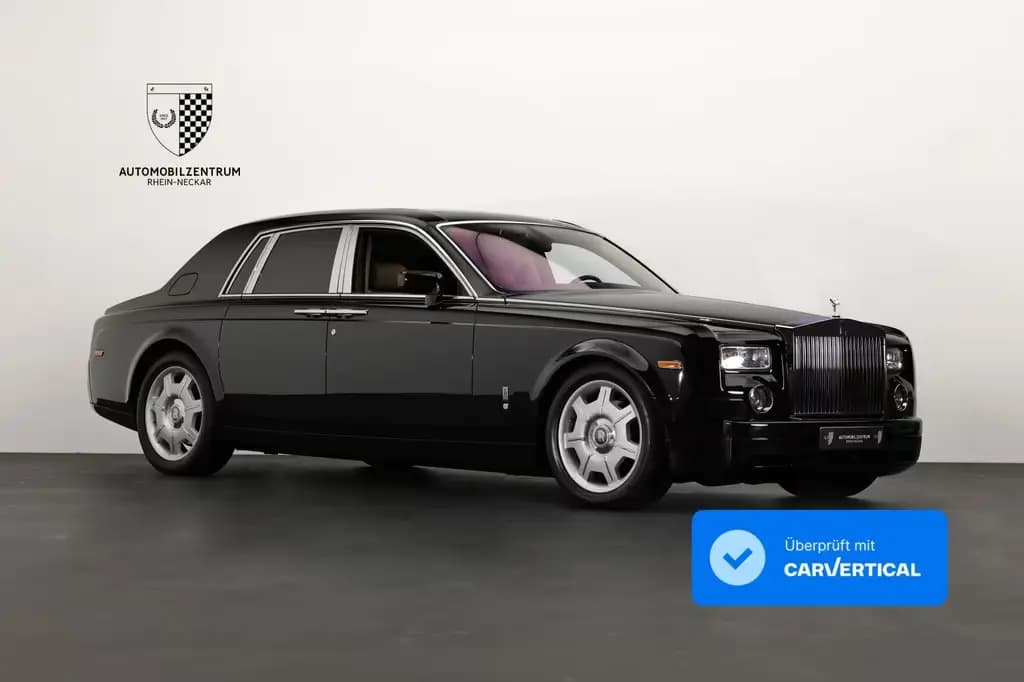 Main__Slider__Photo:Rolls-Royce Phantom Schiebedach/Business/Kamera/Standklima 07/2006-0