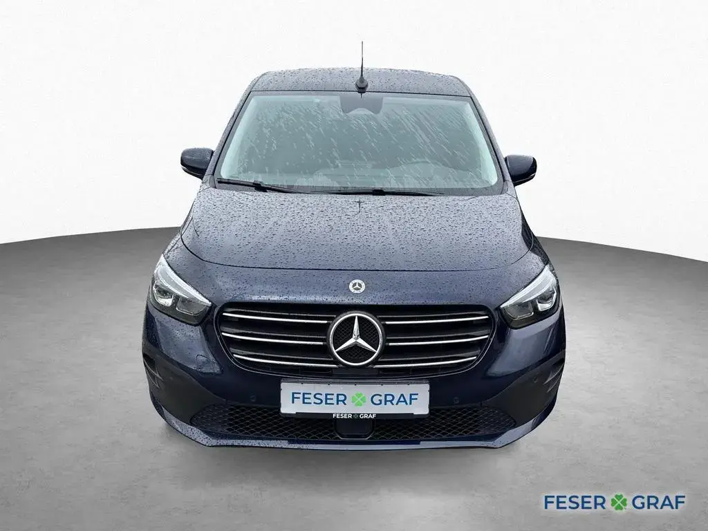 Main__Slider__Photo:Mercedes-Benz T-Class T 180 lang Progressive AT NAVI LED KAMERA DAB 01/2025-1