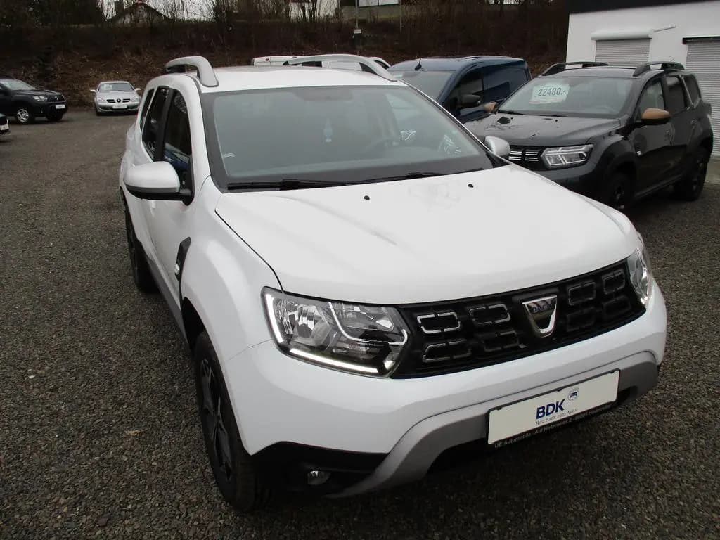 Main__Slider__Photo:Dacia Duster II Adventure TCE150,Navi,SHZ,Kam, Keyless 05/2019-0