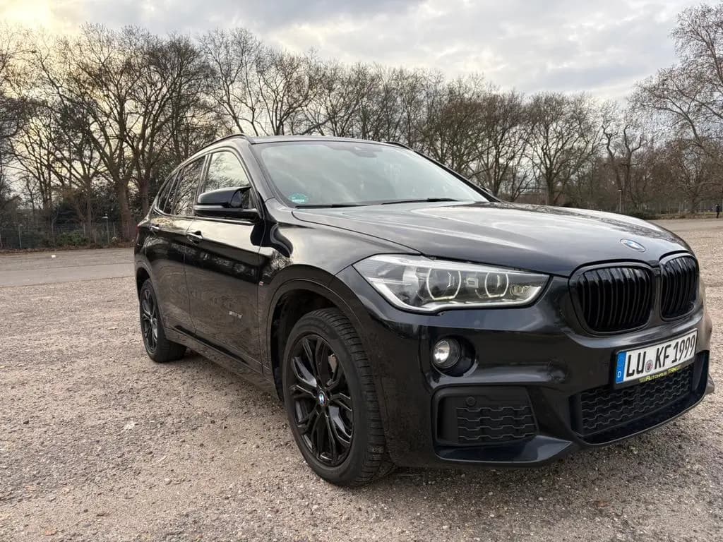 Main__Slider__Photo:BMW X1 sDrive18d M Sport 08/2017-0