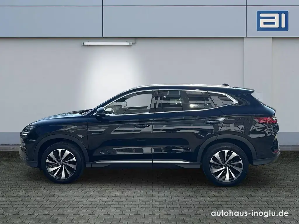 Main__Slider__Photo:BYD SEAL U 1.5 PHEV DM-i Design Navi+Pano+SHZ+360° K 10/2025-1