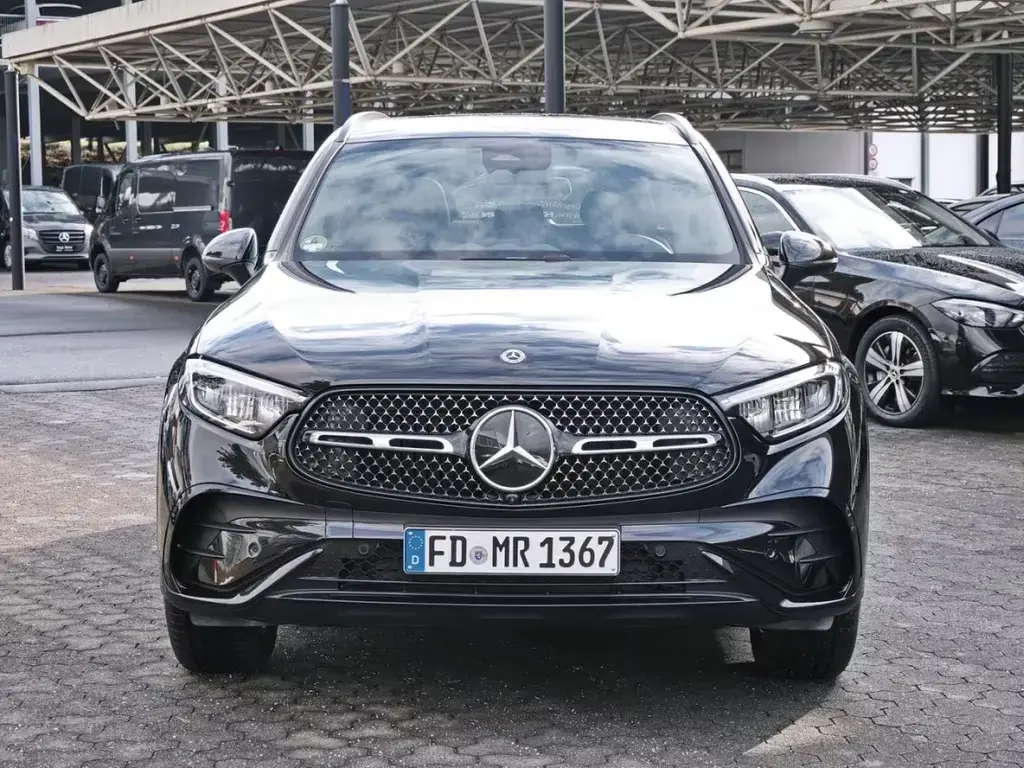 Main__Slider__Photo:Mercedes-Benz GLC-Class d 4MATIC AMG Distronic 360° AHK Memory 02/2026-1