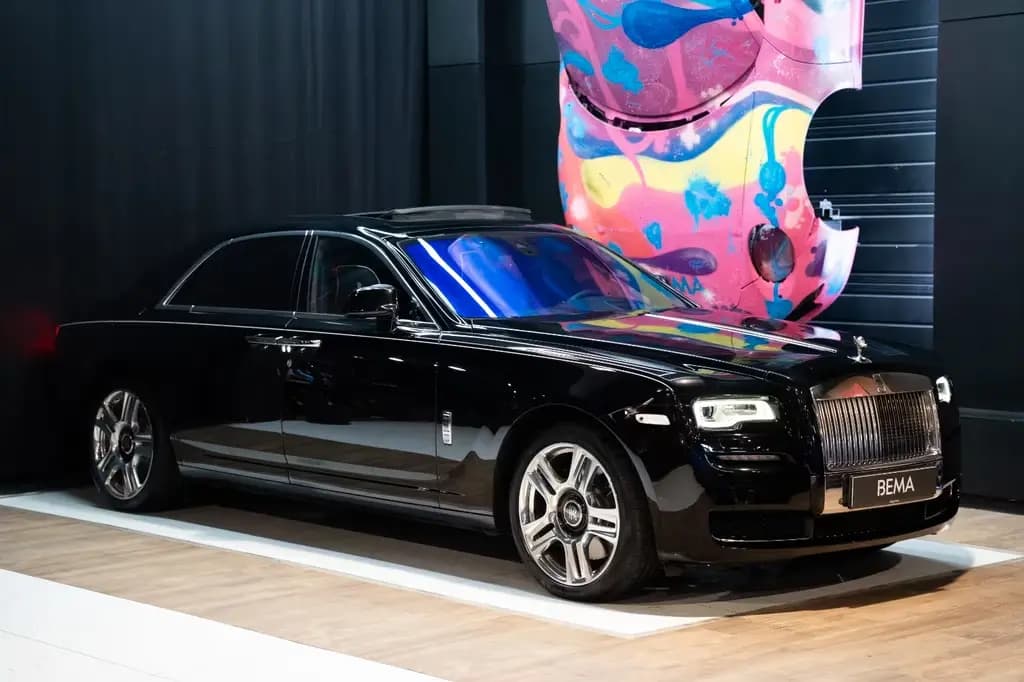 Main__Slider__Photo:Rolls-Royce Ghost *Pano*21"Wheels*Caméra 11/2014-0