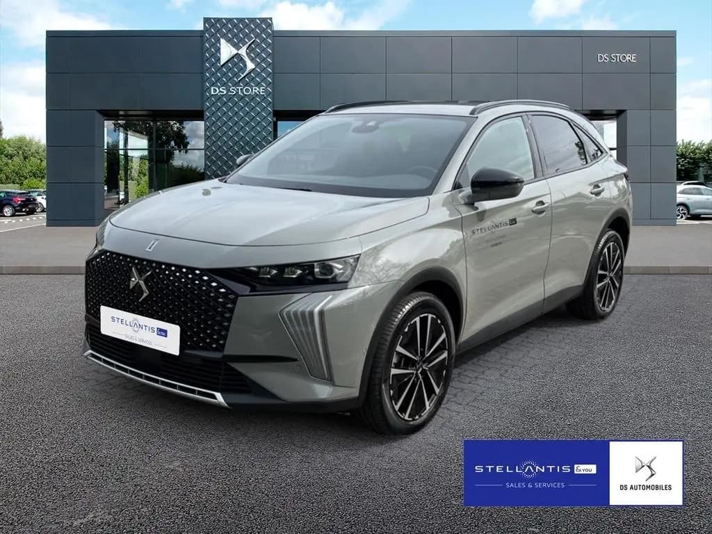 Main__Slider__Photo:DS Automobiles DS7 (Crossback) DS7 Crossback 1.5 BlueHDi 130 Pallas (E 7 1.5 Bl 02/2026-0