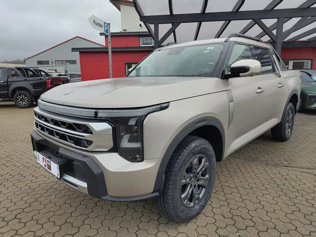 Main__Slider__Photo:DFSK Other DFM Rich9 Pick Up null-0