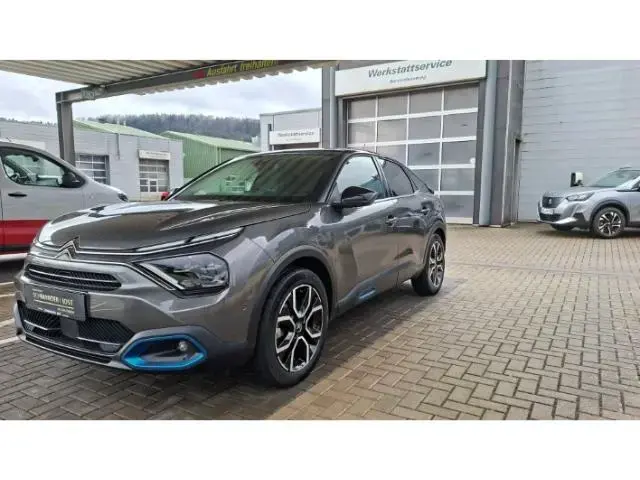 Main__Slider__Photo:Citroën C4 e Elektromotor 136 Shine *Kältepaket uvm.* 10/2021-1