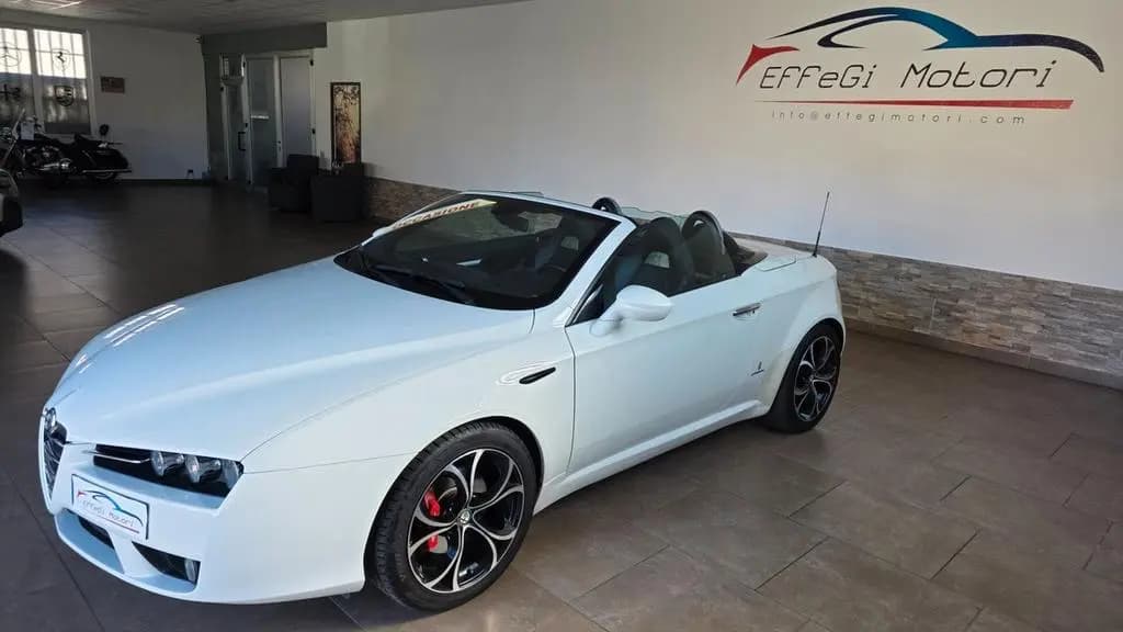 Main__Slider__Photo:Alfa Romeo Spider 2.2 JTS Selespeed 04/2009-0