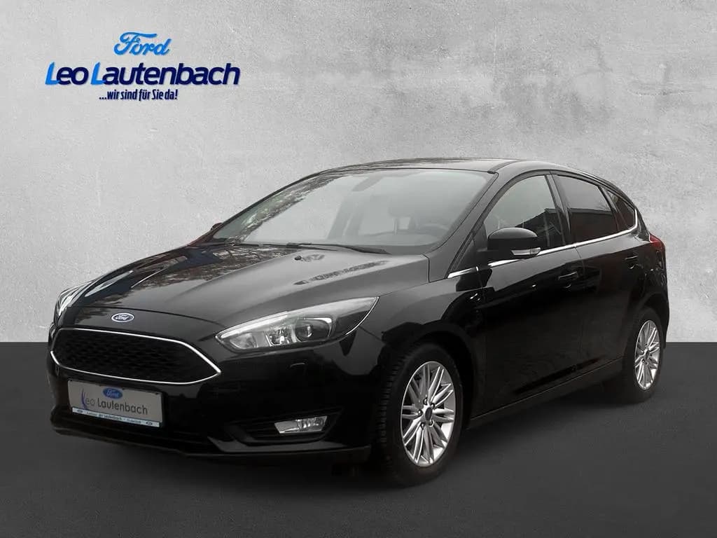 Main__Slider__Photo:Ford Focus Lim. Cool & Connect 04/2018-0