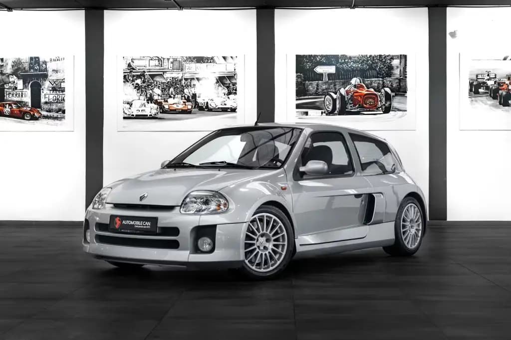 Main__Slider__Photo:Renault Clio Sport V6 Phase 1 #Sammlerfahrzeug 01/2003-0