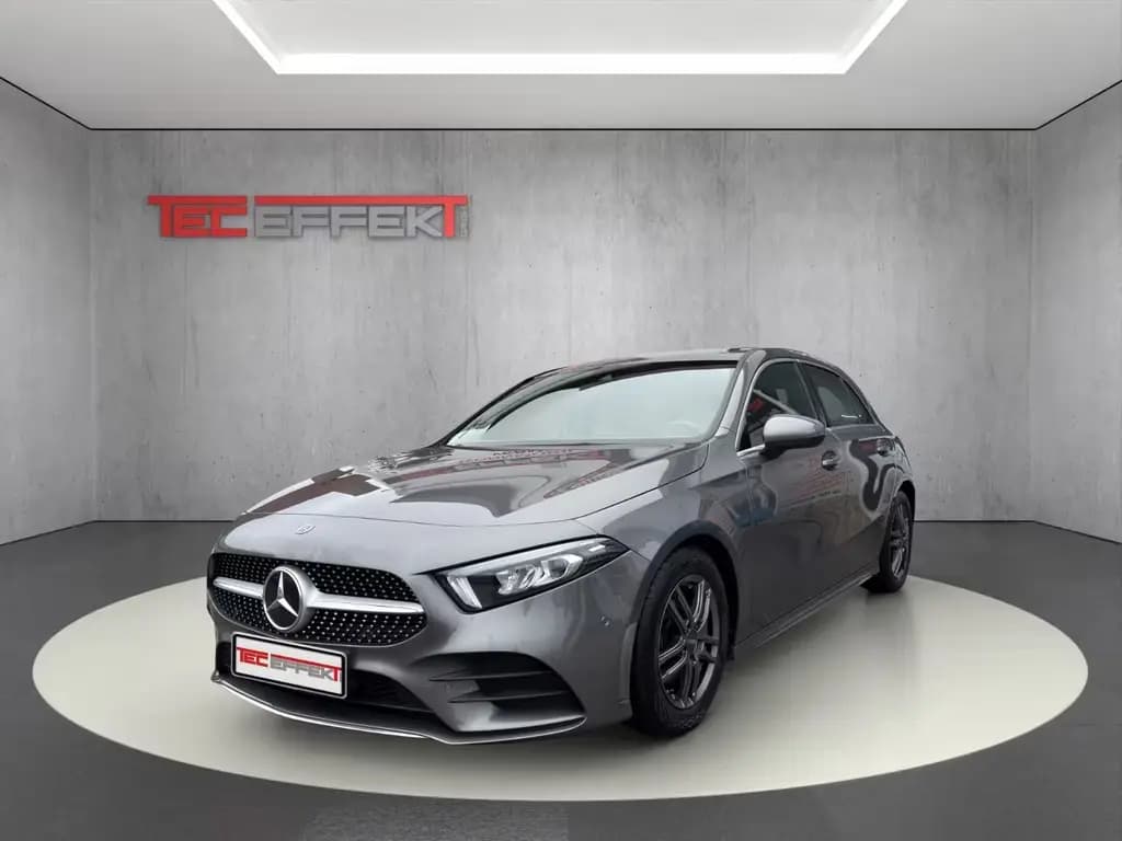 Main__Slider__Photo:Mercedes-Benz A-Class 180 Navigation AMG Line 01/2020-0
