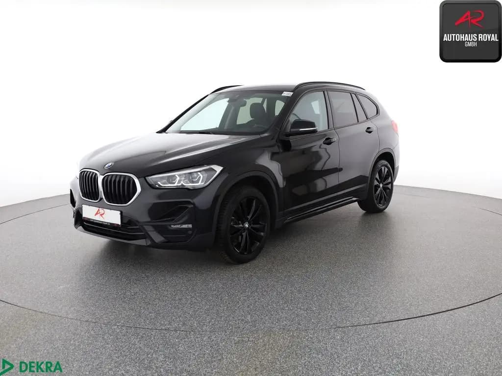 Main__Slider__Photo:BMW X1 sDrive18i SPORT LINE AMBIENTE,KAMERA,1.HD,SH 05/2022-0