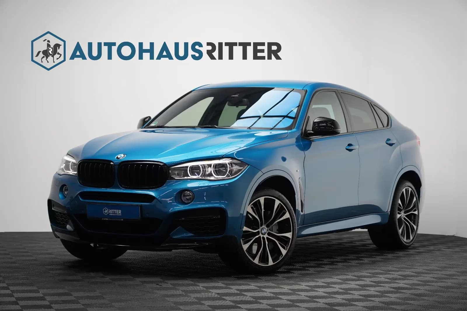 Main__Slider__Photo:BMW X6 M50 06/2019-0