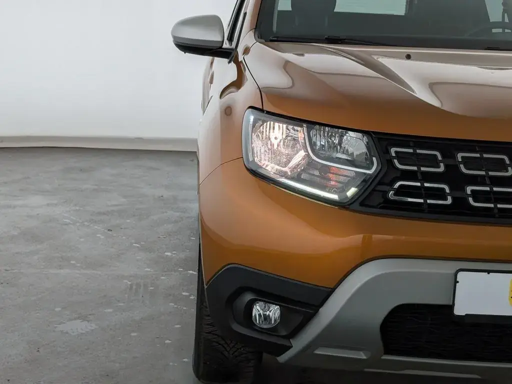 Main__Slider__Photo:Dacia Duster II 1.2 TCe 125 Prestige 2WD NAVI+RFK+SHZ+ 05/2018-1