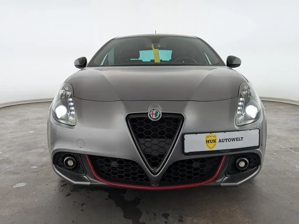 Main__Slider__Photo:Alfa Romeo Giulietta 1,8 TBI 16V Veloce LEDER+BLUETOOTH+SHZ 08/2018-1