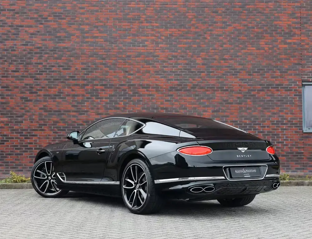 Main__Slider__Photo:Bentley Continental GT 4.0 V8 | Night Vision - HUD 11/2020-1