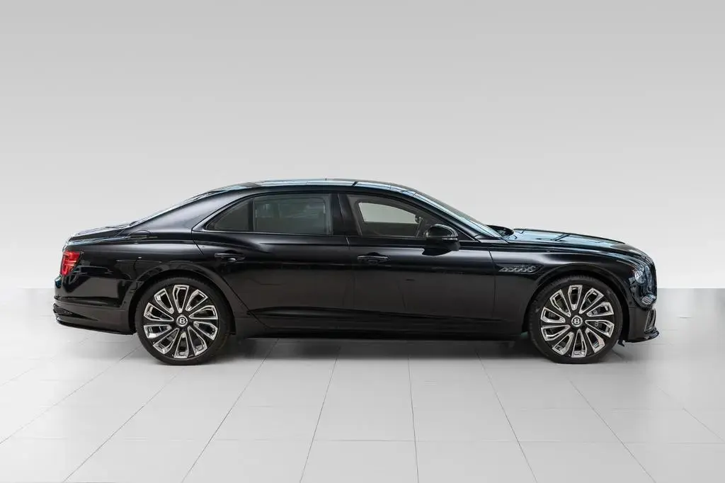 Main__Slider__Photo:Bentley Flying Spur V8 Hybrid,MULLINER,Black, RSE null-1