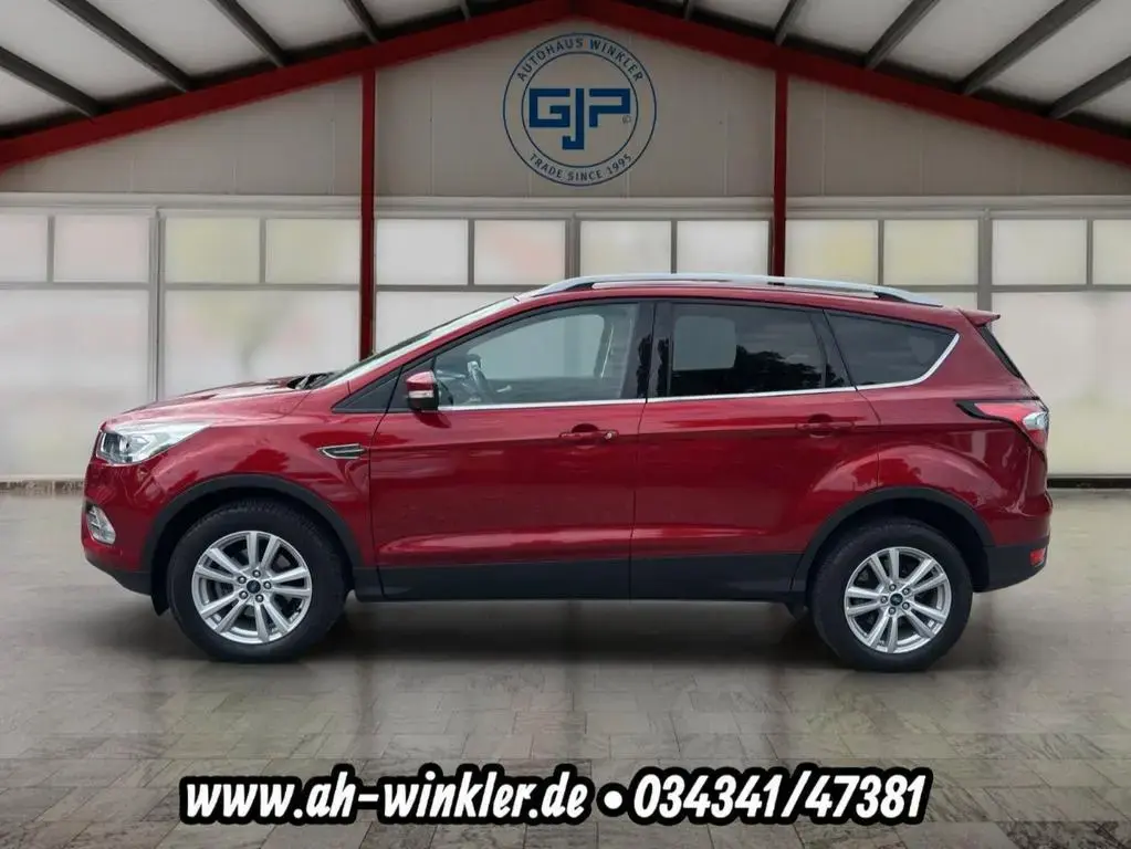 Main__Slider__Photo:Ford Kuga Cool & Connect | 44.600 km | ACC | Kamera 03/2019-1
