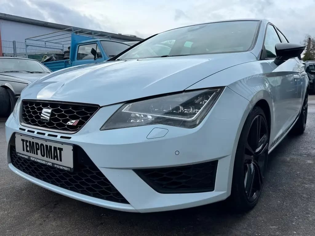 Main__Slider__Photo:Seat Leon Cupra 280*2 Hände*DSG*Alcantara* 04/2014-0