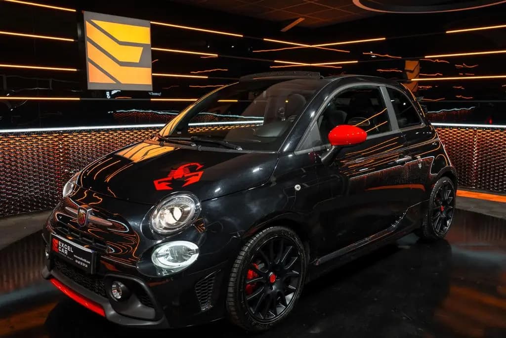 Main__Slider__Photo:Abarth 500 Cabrio 595 C Pista 03/2025-0