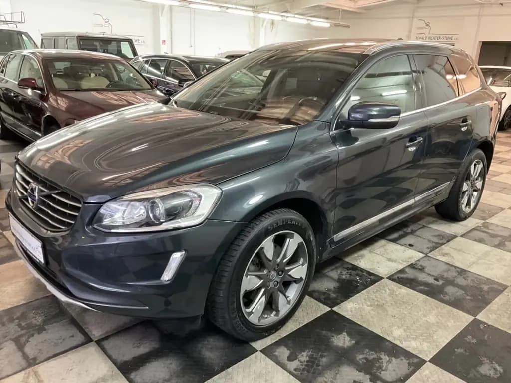 Main__Slider__Photo:Volvo XC60 Summum 2WD Aut.Navi.Tüv05-2027 05/2017-0