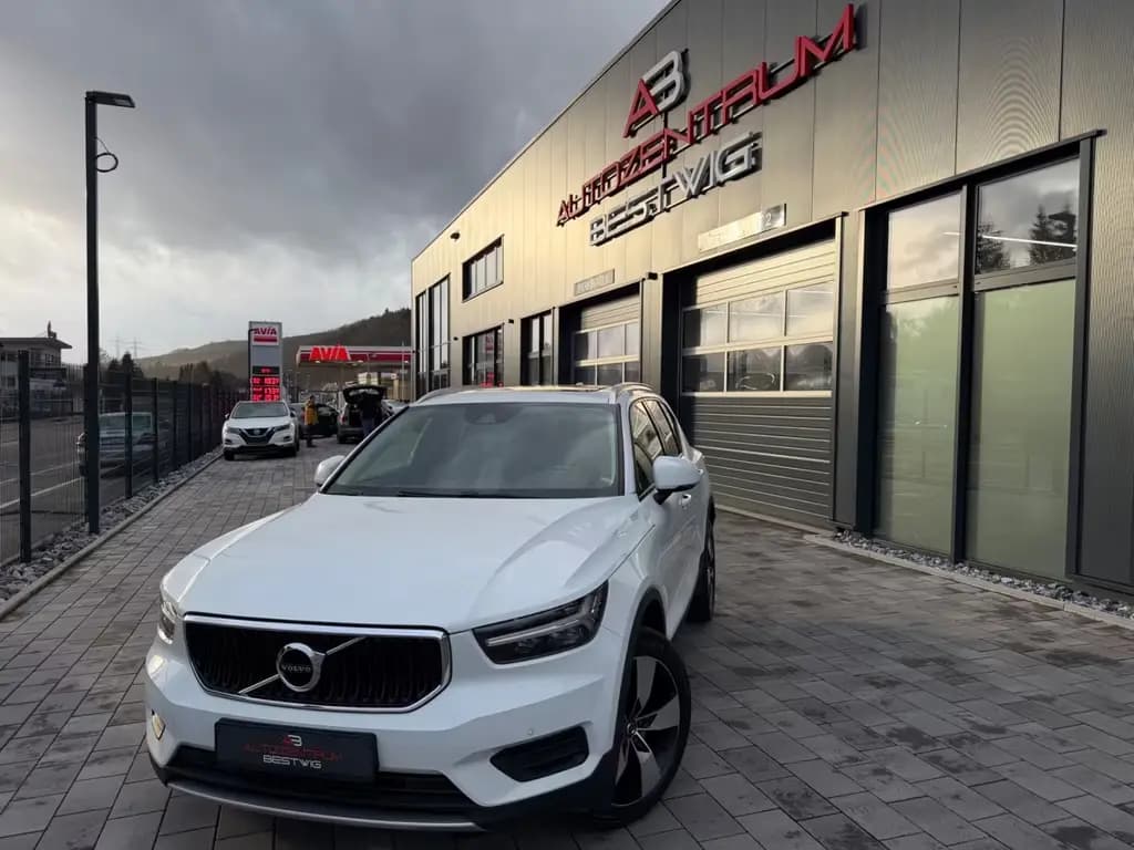 Main__Slider__Photo:Volvo XC40 Momentum Pro*8-FACH*AHK*KAMERA*PDC*TOP 05/2019-0