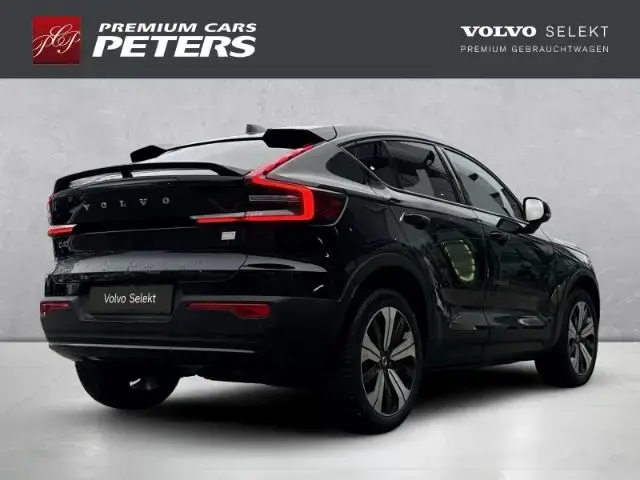 Main__Slider__Photo:Volvo C40 Core Pure Electric 19''LM Wärmepumpe Pano DA 01/2023-1