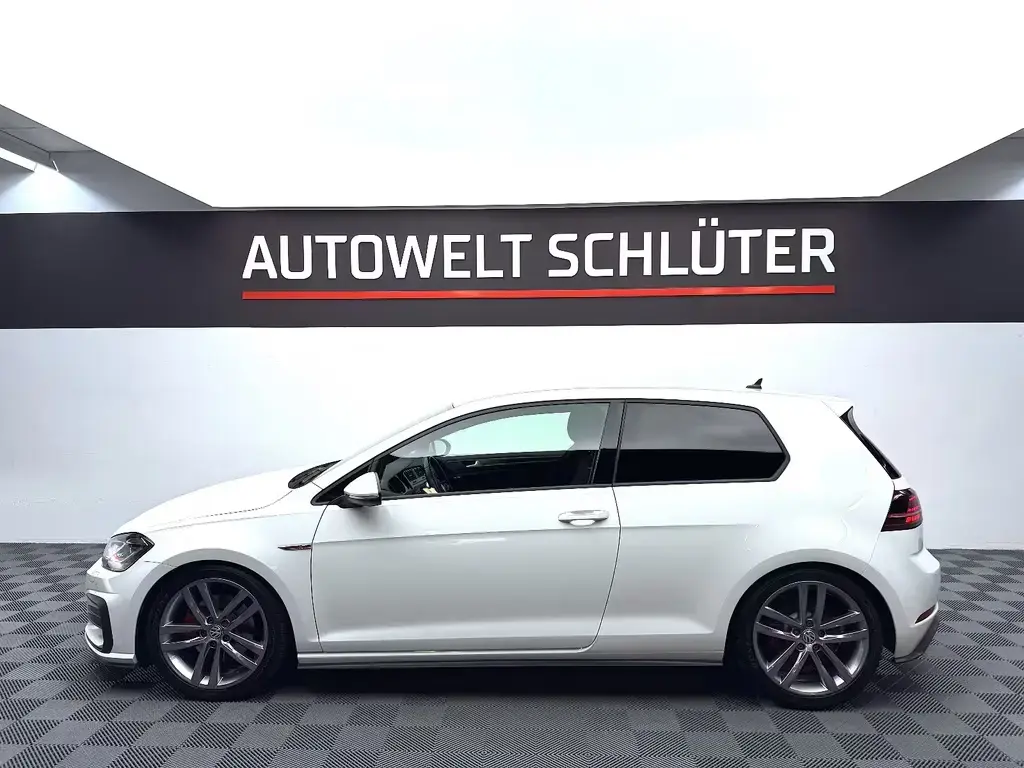 Main__Slider__Photo:Volkswagen Golf VII 2.0 TSI GTI APR*Eibach*AHK*Standhz*PDC 03/2017-1
