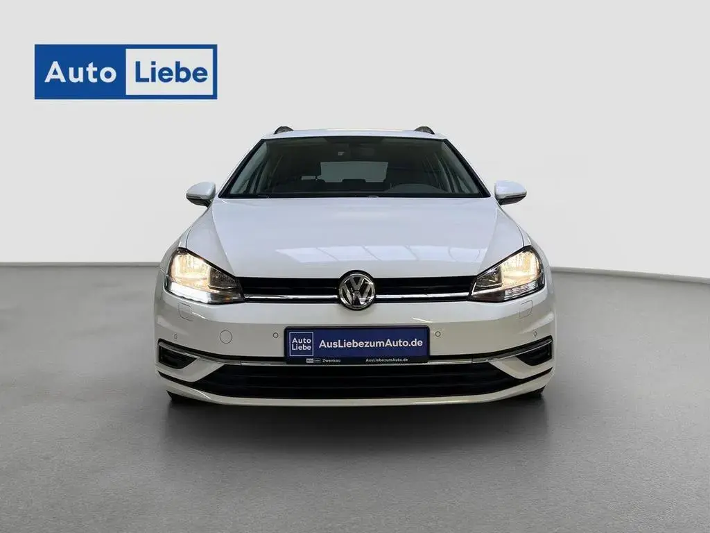 Main__Slider__Photo:Volkswagen Golf VARIANT UNITED 1.0TSI KLIMA+CARPLAY+SITZHZ 07/2020-1
