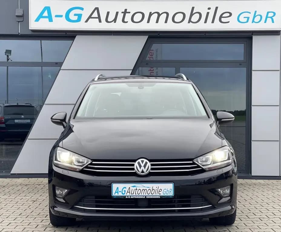 Main__Slider__Photo:Volkswagen Golf Sportsvan VII Highline DSG Kamera AHK SHZ 05/2014-0
