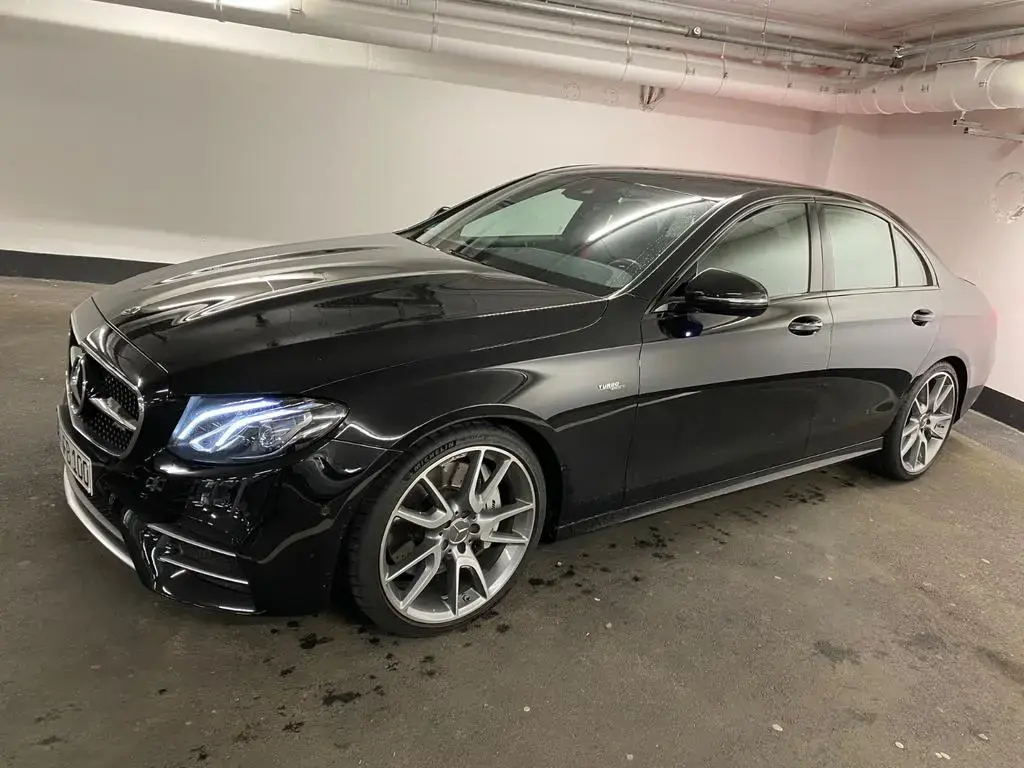 Main__Slider__Photo:Mercedes-Benz E-Class E53 4-MATIC,JUNGE STERNE GARANTIE, 11/2019-1