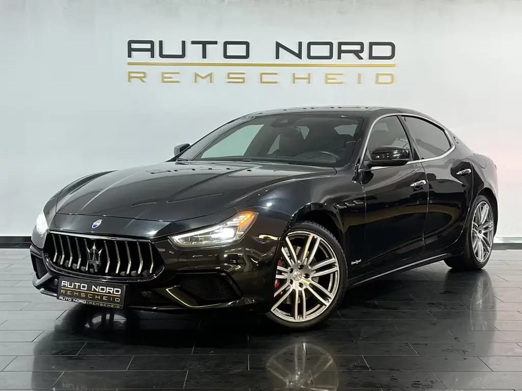 Main__Slider__Photo:Maserati Ghibli *CarPlay*Kamera*Memory*H&K*Navi*DAB* 03/2019-0