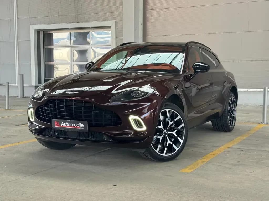 Main__Slider__Photo:Aston Martin DBX 4.0 V8 DIVINE RED/ORANGE.VOLLAUSSTATTUNG 05/2021-0