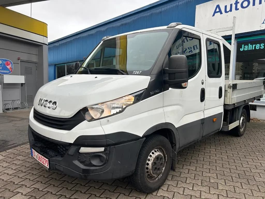 Main__Slider__Photo:Iveco Daily Pritsche Doppelkabine 35 S AHK Inspkt.Neu 08/2018-0
