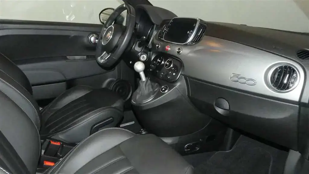 Main__Slider__Photo:Abarth 500 1.4 T-Jet 595 Turismo NAVI+LEDER 06/2020-1