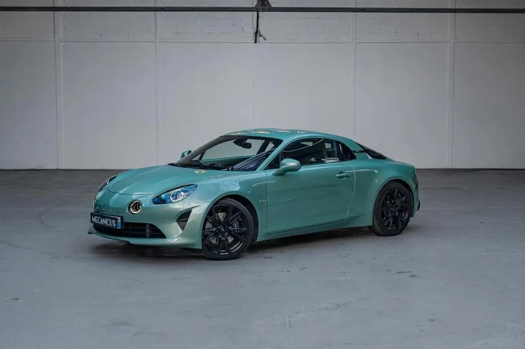 Main__Slider__Photo:Alpine A110 GT 300 HP *Vert cendre* 12/2023-0