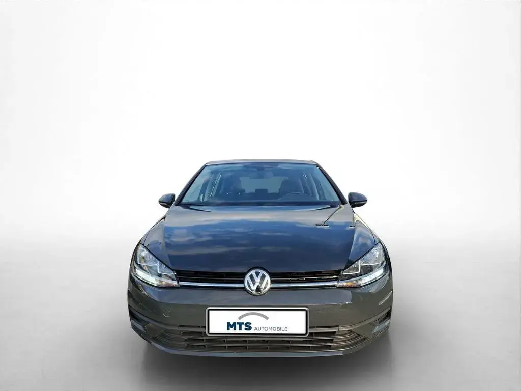 Main__Slider__Photo:Volkswagen Golf VII 1.0 TSI 116PS Trendline 03/2020-1