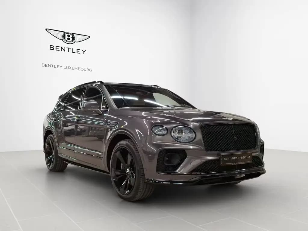 Main__Slider__Photo:Bentley Bentayga V8 Azure 08/2023-0