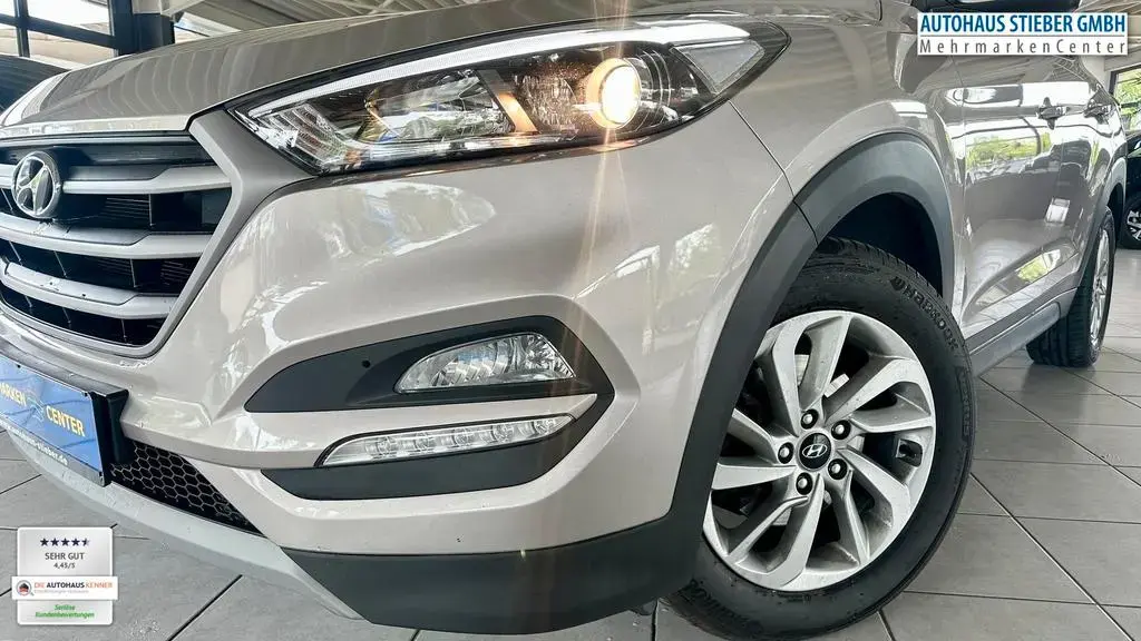 Main__Slider__Photo:Hyundai TUCSON Trend SHZ+RFK+EPH 130 kW (177 PS), Aut... 06/2018-1
