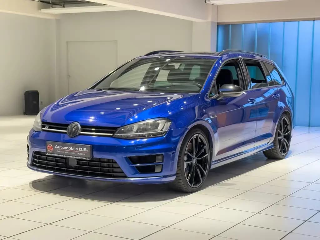 Main__Slider__Photo:Volkswagen Golf VII Variant R BMT 4Motion +PRETORIA+ +ACC+ 08/2016-0