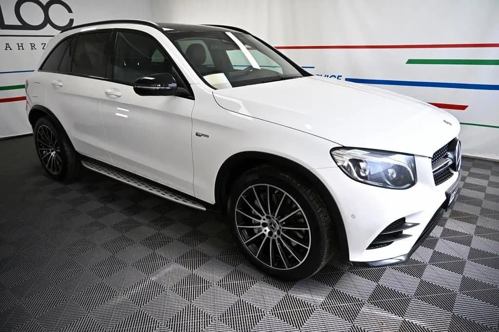 Main__Slider__Photo:Mercedes-Benz GLC-Class 43 AMG 4Matic Night *DISTRONIC* 09/2018-0