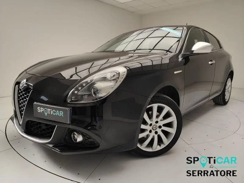 Main__Slider__Photo:Alfa Romeo Giulietta ** FUORI PRODUZIONE ** 1.6 07/2020-0