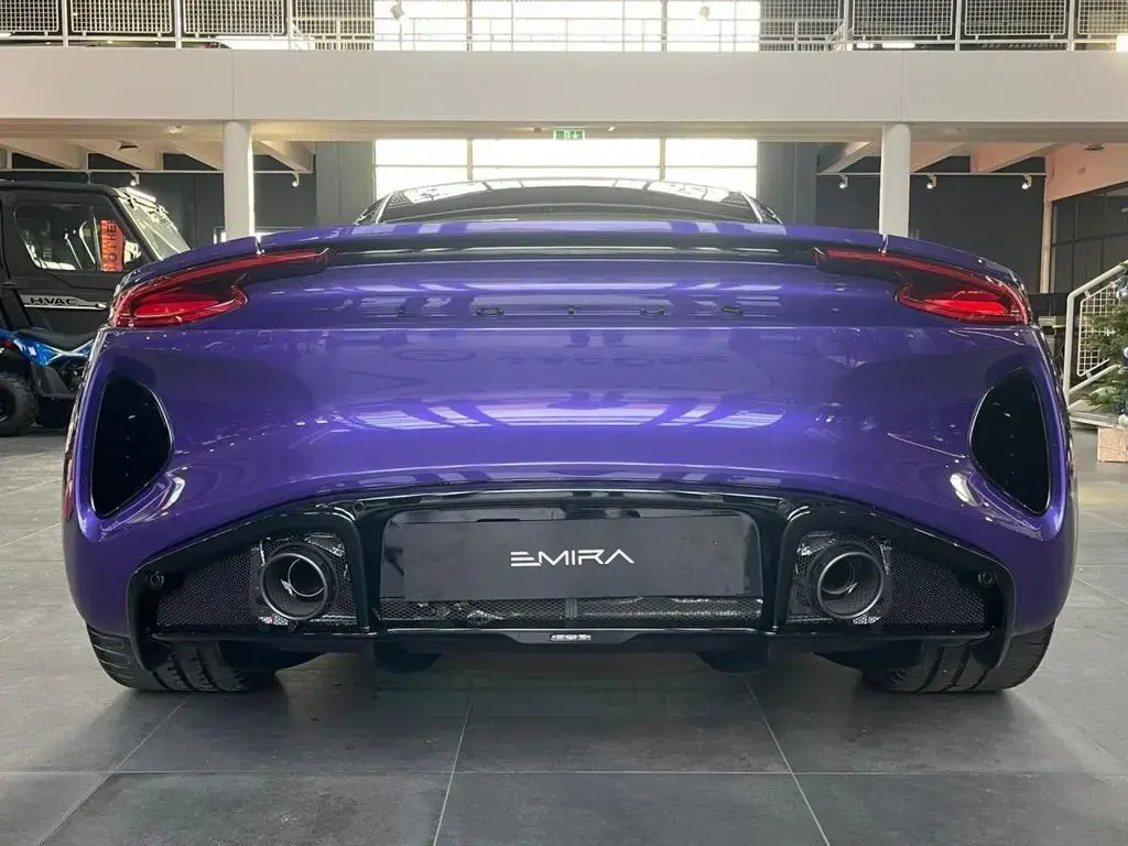 Main__Slider__Photo:Lotus Emira Turbo SE MY26 null-1