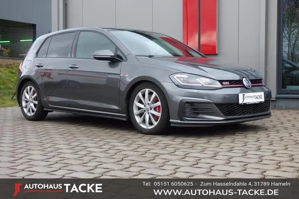 Main__Slider__Photo:Volkswagen Golf VII GTI Performance, Panorama,LED,8 fach,ti 01/2019-0