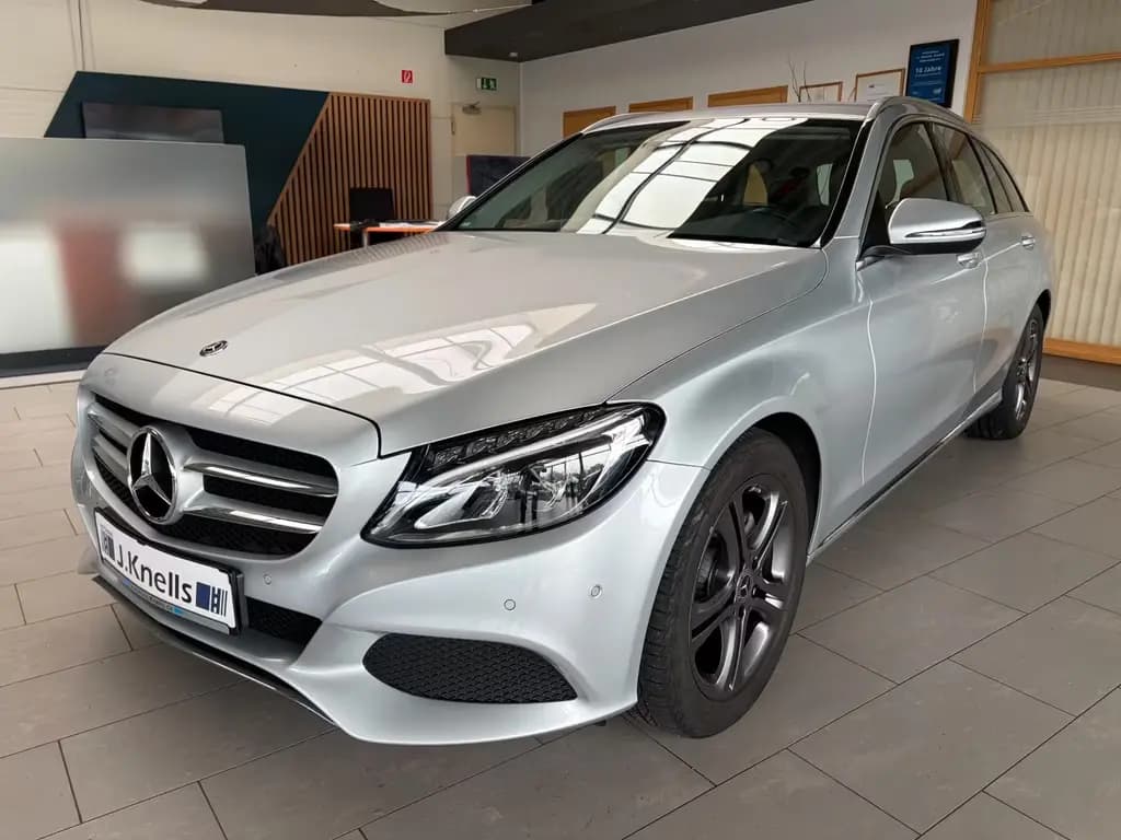 Main__Slider__Photo:Mercedes-Benz C-Class 180 CGI T-Modell Avantgarde/LED/NAVI/TOTW/TEMP 10/2017-0