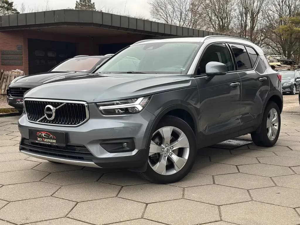 Main__Slider__Photo:Volvo XC40 Momentum AWD LED HARMAN KARDON NAVI 04/2019-0