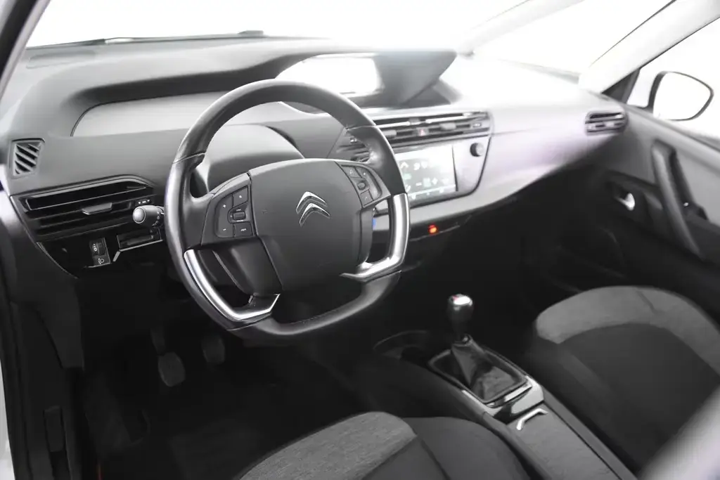 Main__Slider__Photo:Citroën C4 SpaceTourer *1.Hand*Klima*Park ass.* 04/2019-1