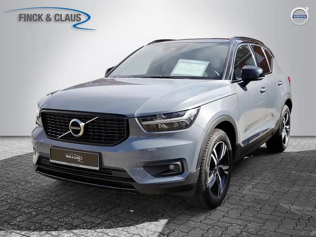 Main__Slider__Photo:Volvo XC40 T3 R Design 12/2020-0